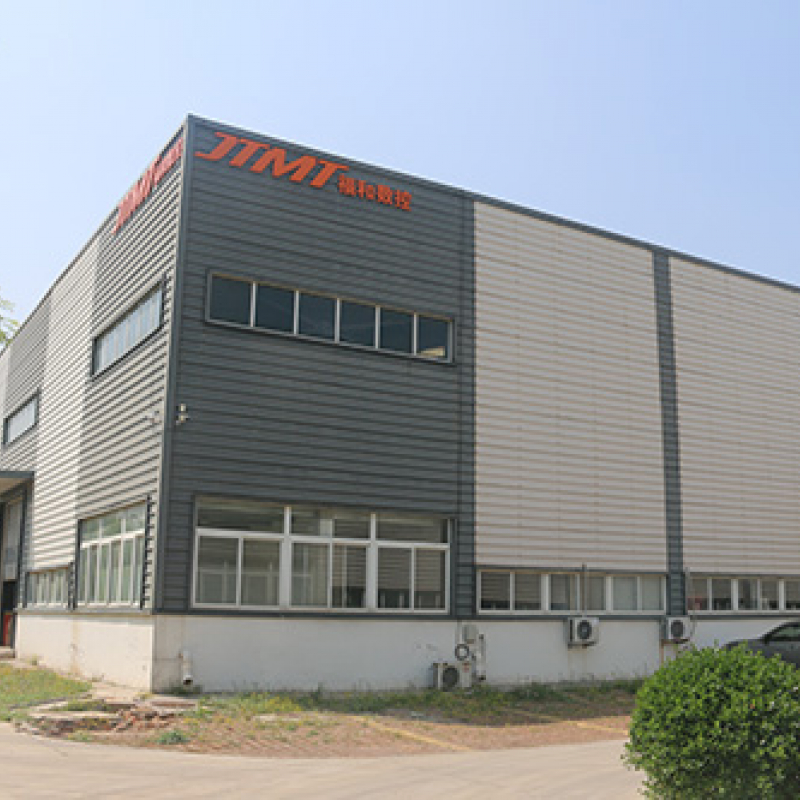 2006年與山東省機械設計院數控中心合作成立了研發中心